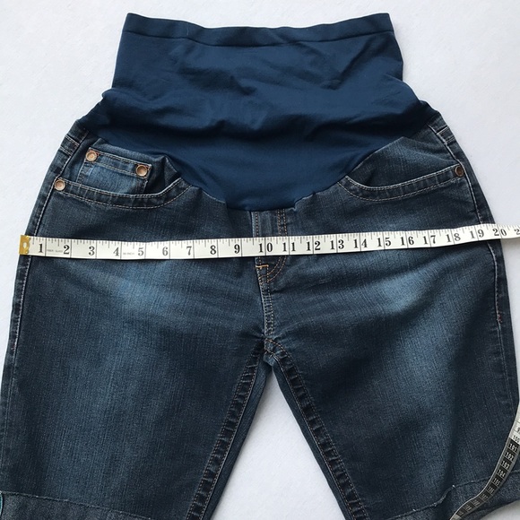 A Pea in the Pod Maternity Cutoff mavi Denim Shorts (M) - Picture 8 of 9